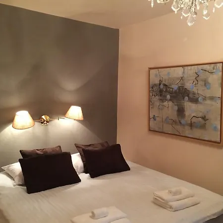 Le Matin 2* Konstancin-Jeziorna