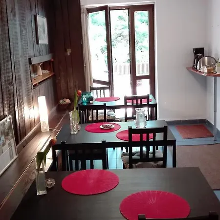 Le Matin Bed and Breakfast